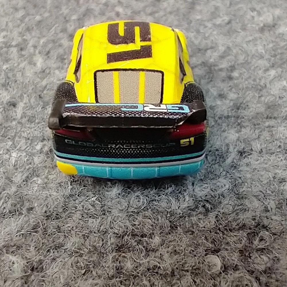 Mattel Disney Pixar‎ Cars Micro Drifters Cruz Ramirez GRC Yellow Dinoco 51 Toy